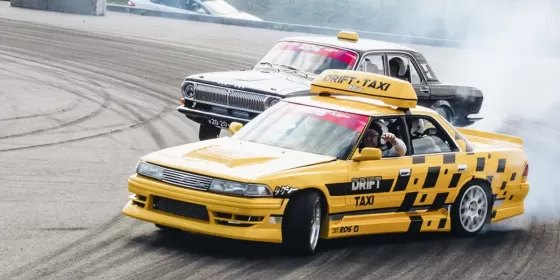 Дрифт-таксі