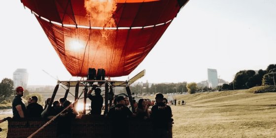 Політ на повітряній кулі 