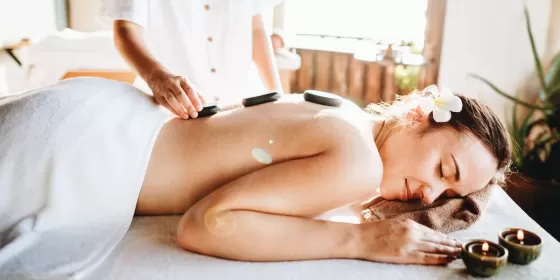 Стоун-масаж